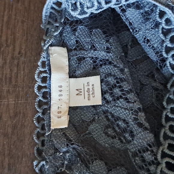 Cato Slate Blue Bell Sleeve Lace Overlay Lined Blouse Sz Medium EUC Bg1090 - Picture 12 of 14